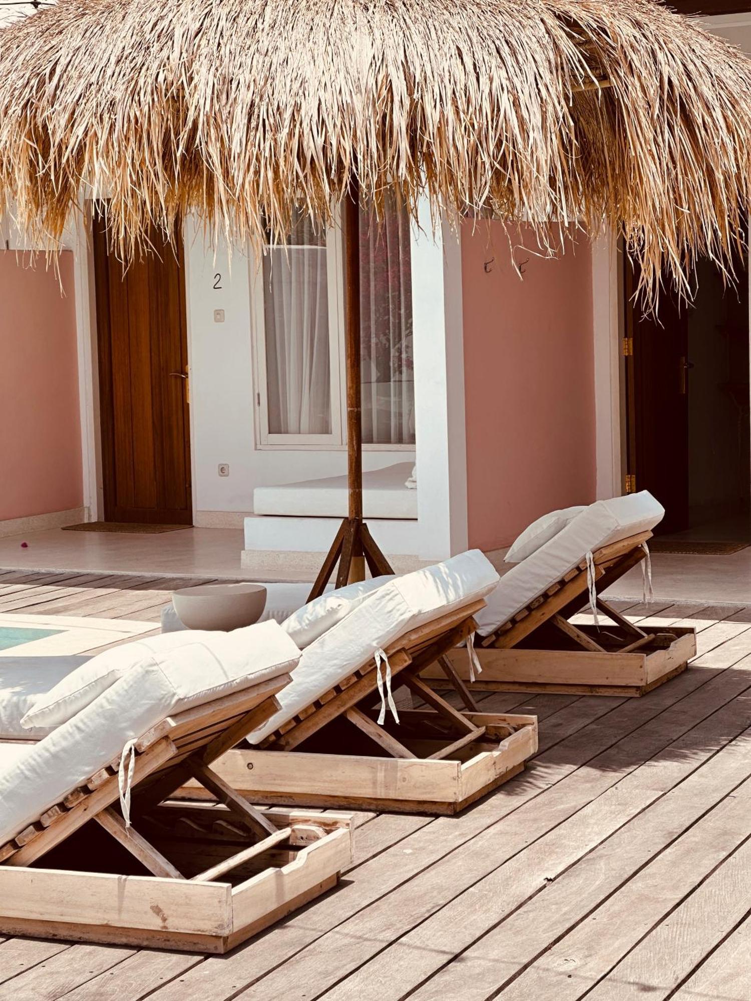 Love Song Boutique Hotel Canggu  Exterior photo